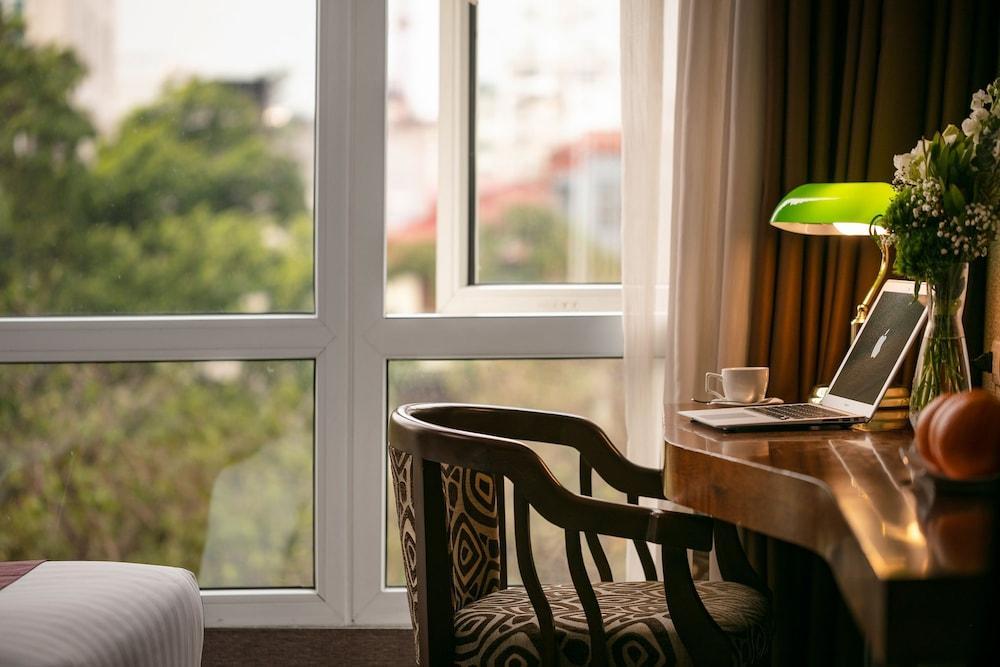 Le Carnot Boutique Hotel Hanoï Extérieur photo
